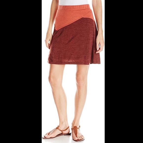 Prana Dresses & Skirts - PrAna Livia Raisin Auburn Skirt Fully Lined 🍊